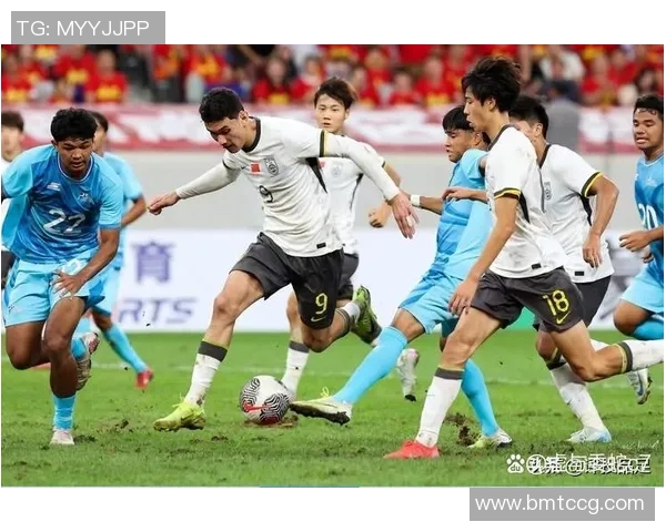 U23球队对抗阿联的精彩比赛回顾与分析，年轻力量与经验的碰撞